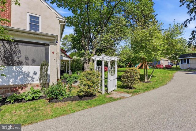 404 CHELTENA AVE, Jenkintown, PA 19046