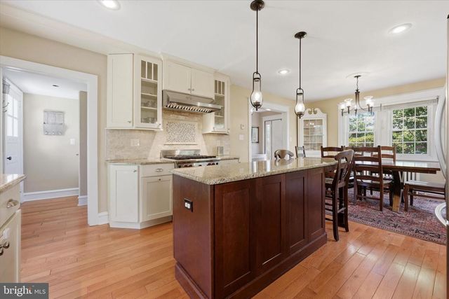 404 CHELTENA AVE, Jenkintown, PA 19046