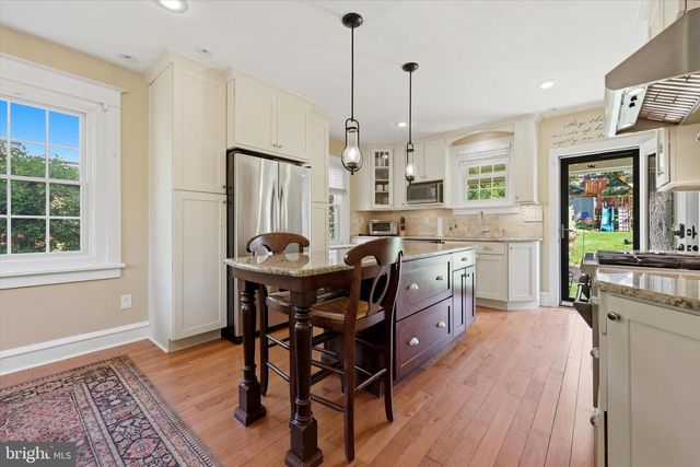 404 CHELTENA AVE, Jenkintown, PA 19046