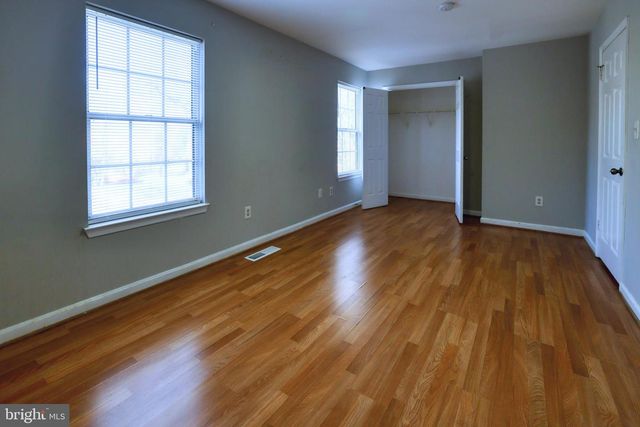 4663 RED HAWK TER, Bladensburg, MD 20710