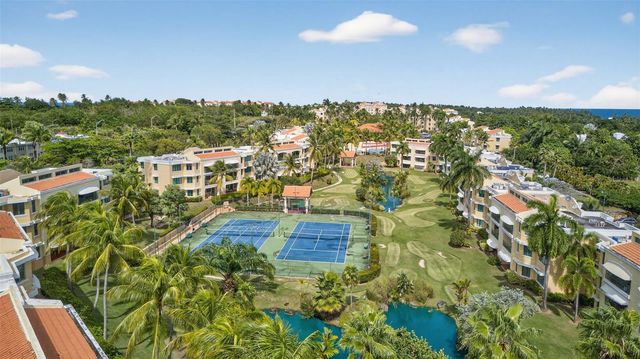 100 StT. EL DORADO CLUB Apt.202, Vega Alta, PR 00692