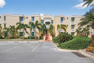 100 StT. EL DORADO CLUB Apt.202, Vega Alta, PR 00692