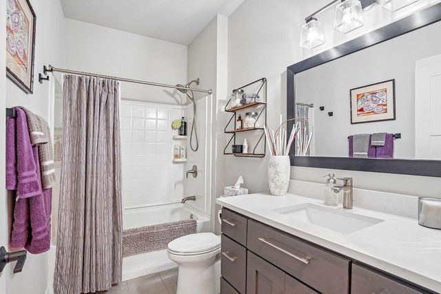6557 Vista Valley, Windsor, WI 53598