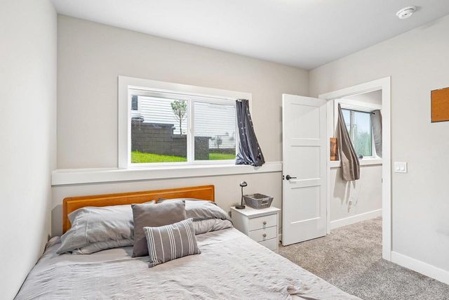 6557 Vista Valley, Windsor, WI 53598