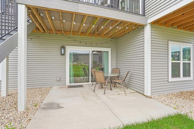 6557 Vista Valley, Windsor, WI 53598