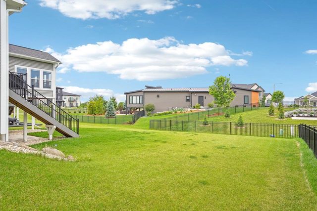 6557 Vista Valley, Windsor, WI 53598