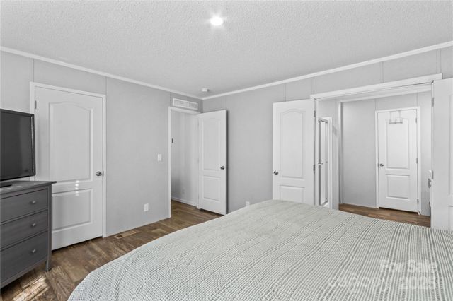 5900 Raintree Circle, Concord, NC 28027