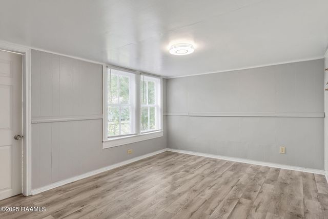 710 S Ave E Street, Crowley, LA 70526