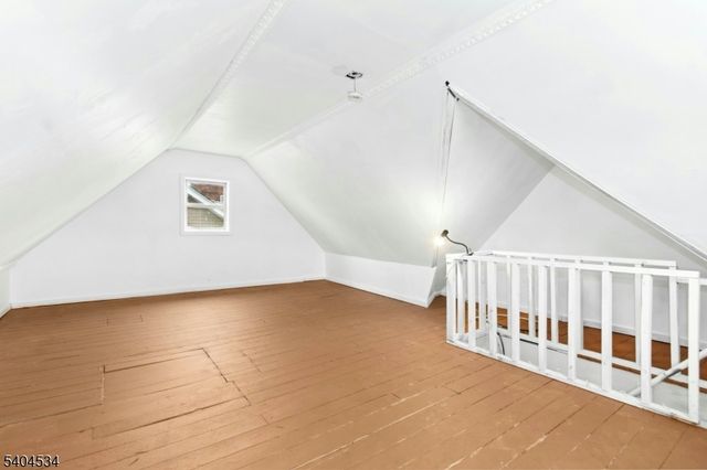 162 W 2nd Ave, Roselle Boro, NJ 07203