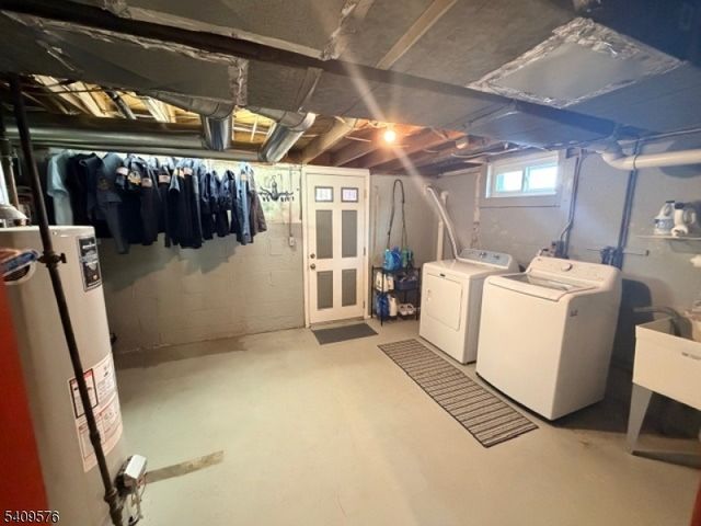 911 Colfax Ave, Pompton Lakes Boro, NJ 07442