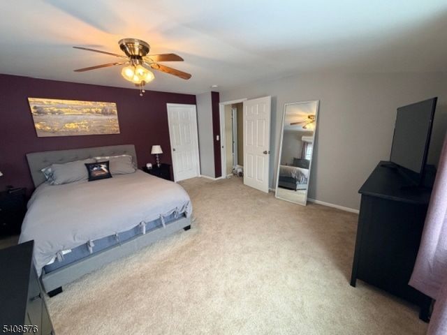 911 Colfax Ave, Pompton Lakes Boro, NJ 07442