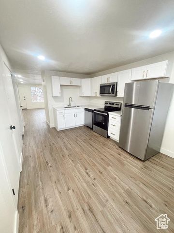 285 E WHITLOCK AVE AVE, South Salt Lake, UT 84115