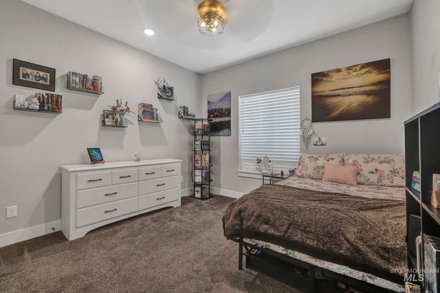 1430 Shelbi St, Twin Falls, ID 83301