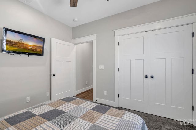1430 Shelbi St, Twin Falls, ID 83301