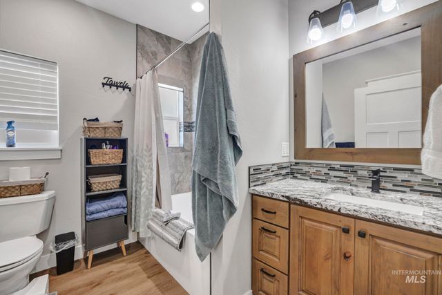 1430 Shelbi St, Twin Falls, ID 83301