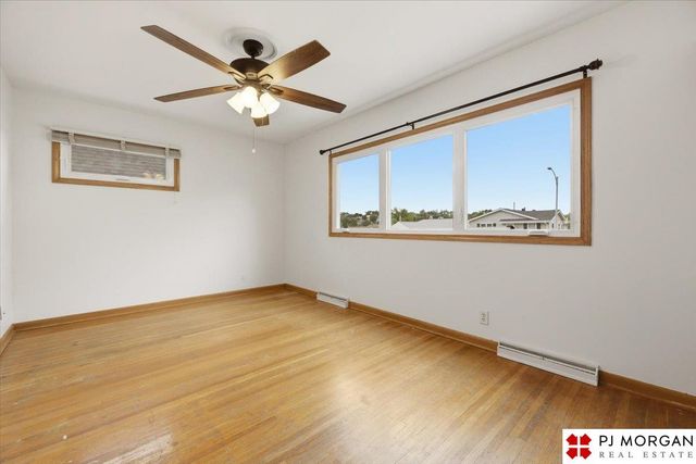 5024 Pierce Street, Omaha, NE 68106