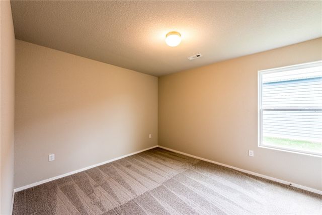 5026 Claxton Circle, Fayetteville, AR 72704