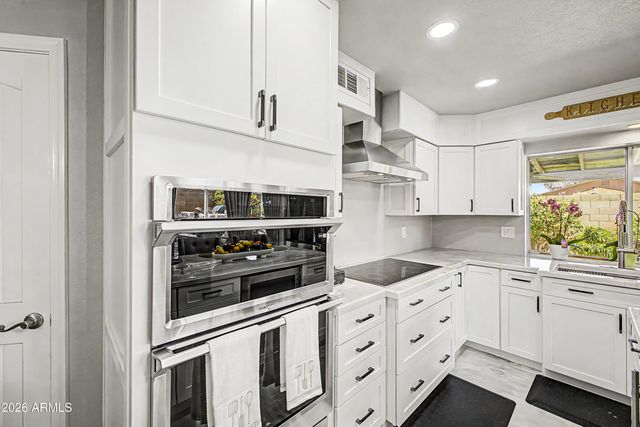 4301 N 81ST Avenue, Phoenix, AZ 85033