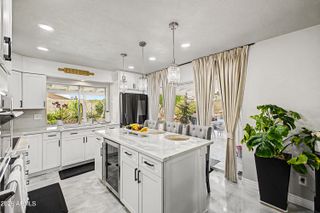 4301 N 81ST Avenue, Phoenix, AZ 85033