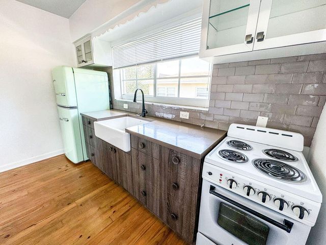 210 S Ocean Breeze, Lake Worth Beach, FL 33460