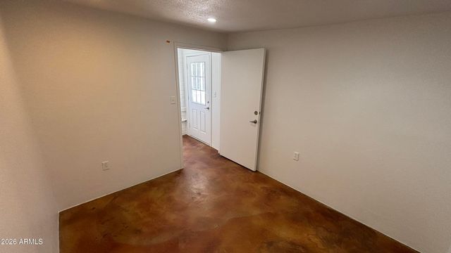 5548 N 12TH Avenue, Phoenix, AZ 85013