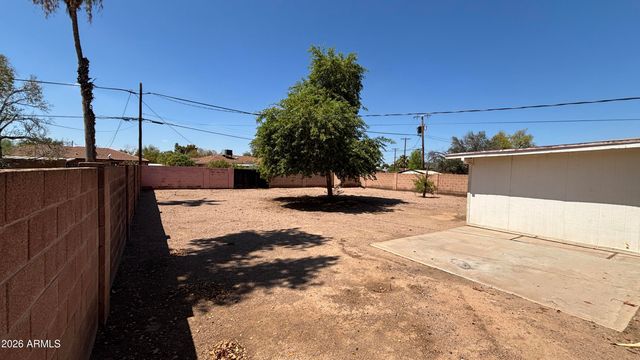 5548 N 12TH Avenue, Phoenix, AZ 85013