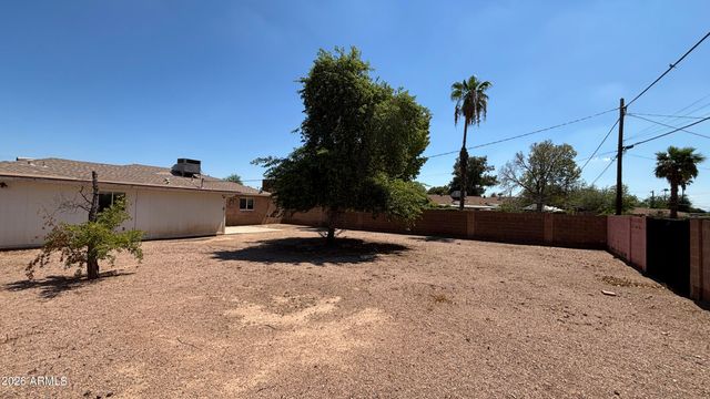 5548 N 12TH Avenue, Phoenix, AZ 85013