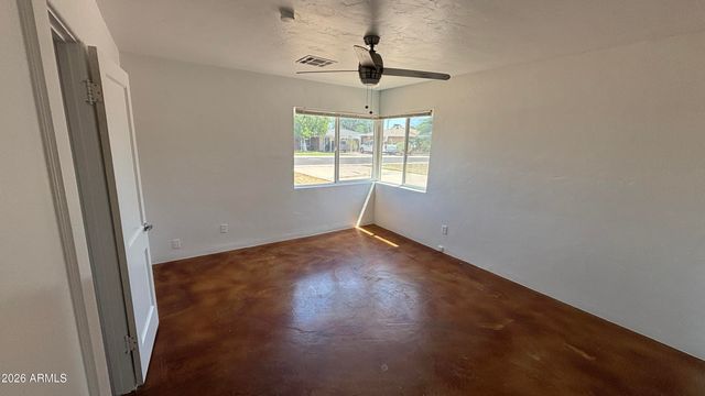 5548 N 12TH Avenue, Phoenix, AZ 85013