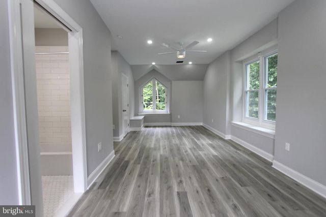 5925 DEVON PL, Philadelphia, PA 19138