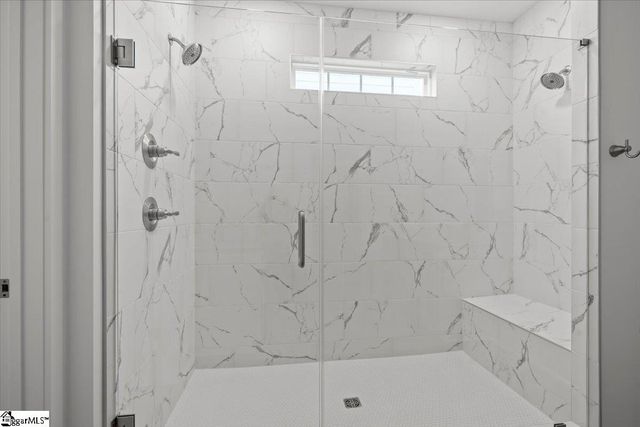 210 Summerall Lane, Seneca, SC 29678