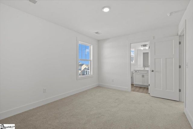 210 Summerall Lane, Seneca, SC 29678