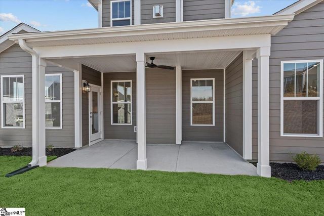 210 Summerall Lane, Seneca, SC 29678