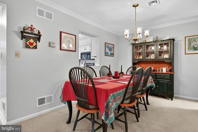 3116 CORNERSTONE DR, Lancaster, PA 17603