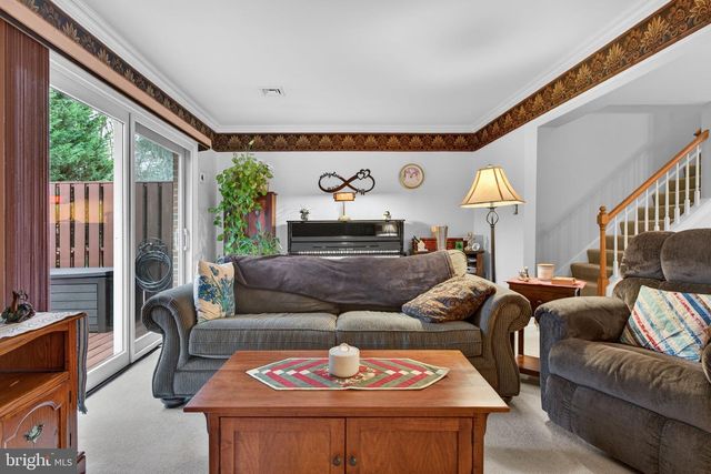 3116 CORNERSTONE DR, Lancaster, PA 17603