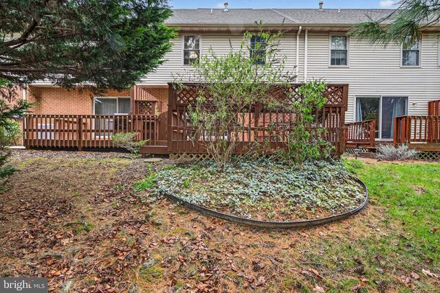 3116 CORNERSTONE DR, Lancaster, PA 17603