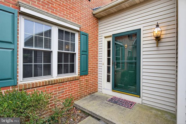 3116 CORNERSTONE DR, Lancaster, PA 17603