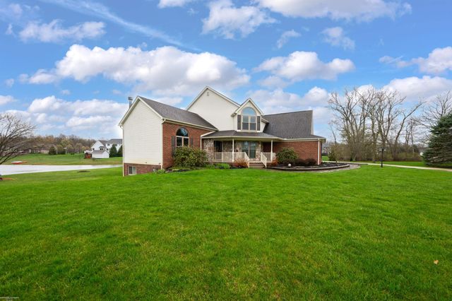 72608 Oxal Point, Bruce Twp, MI 48065