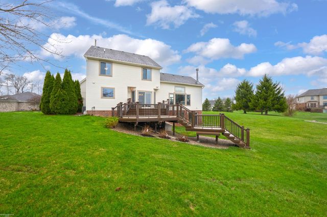 72608 Oxal Point, Bruce Twp, MI 48065