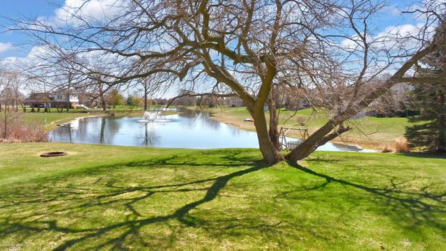 72608 Oxal Point, Bruce Twp, MI 48065