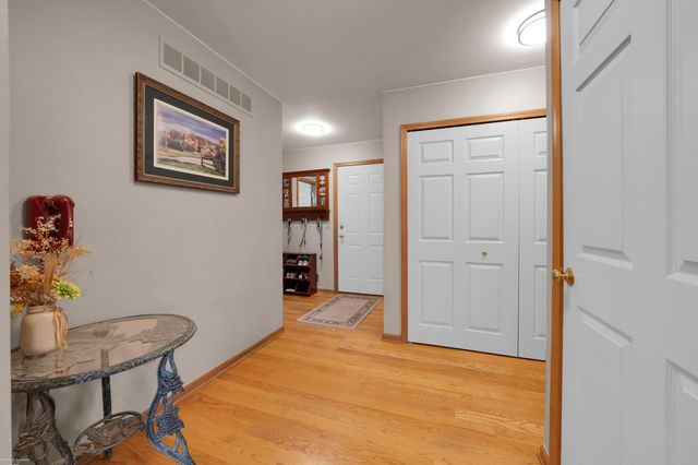 72608 Oxal Point, Bruce Twp, MI 48065
