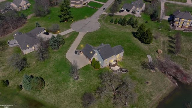 72608 Oxal Point, Bruce Twp, MI 48065