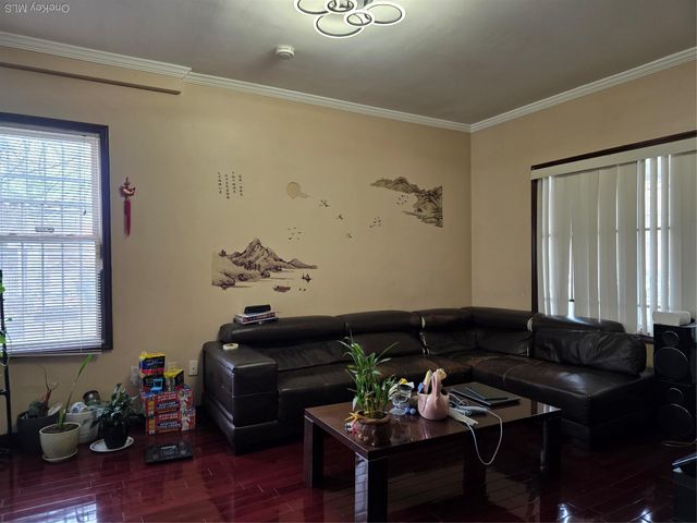 9102 96th Street, Woodhaven, NY 11421