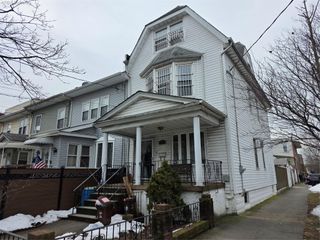 9102 96th Street, Woodhaven, NY 11421