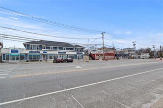 14 Bayville Avenue 5, Bayville, NY 11709