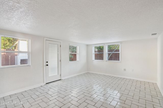 409 SAILFISH Drive E, Atlantic Beach, FL 32233