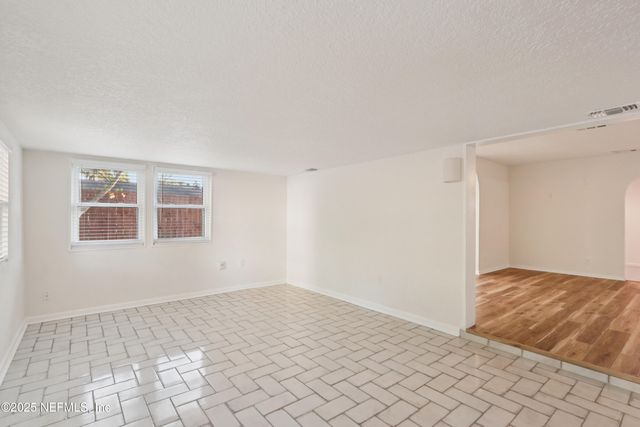 409 SAILFISH Drive E, Atlantic Beach, FL 32233