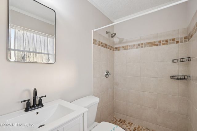 409 SAILFISH Drive E, Atlantic Beach, FL 32233