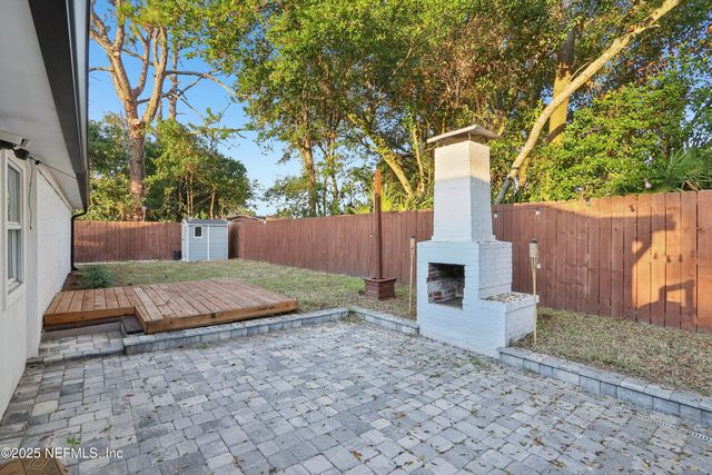 409 SAILFISH Drive E, Atlantic Beach, FL 32233