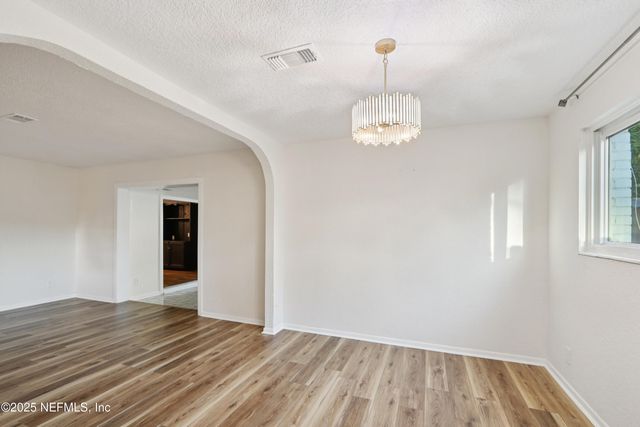 409 SAILFISH Drive E, Atlantic Beach, FL 32233