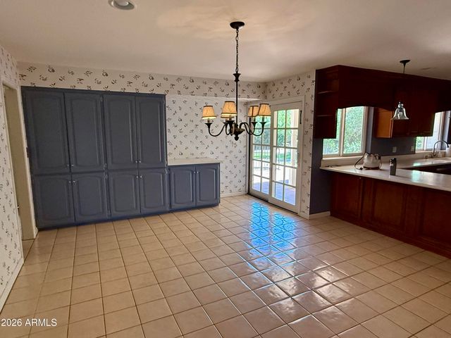 4602 E EXETER Boulevard, Phoenix, AZ 85018